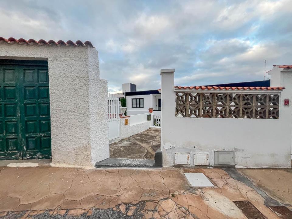El Bunker Luxury Suite En Playa Del Hombre Con Vista Al Mar Exterior photo